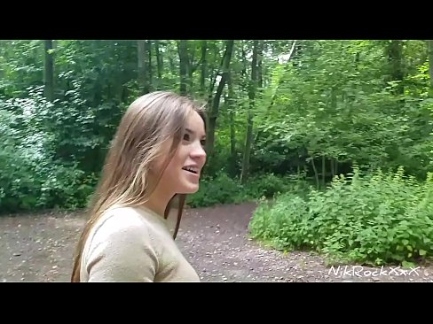 ❤️ Na ba da shawara ga Evelina cewa mu yi fuck a wurin jama'a! Tace eh. Sai na bata ta a jaki na cusa mata baki. Sai taji haushin kanta. ️❌ Batsa na dubura